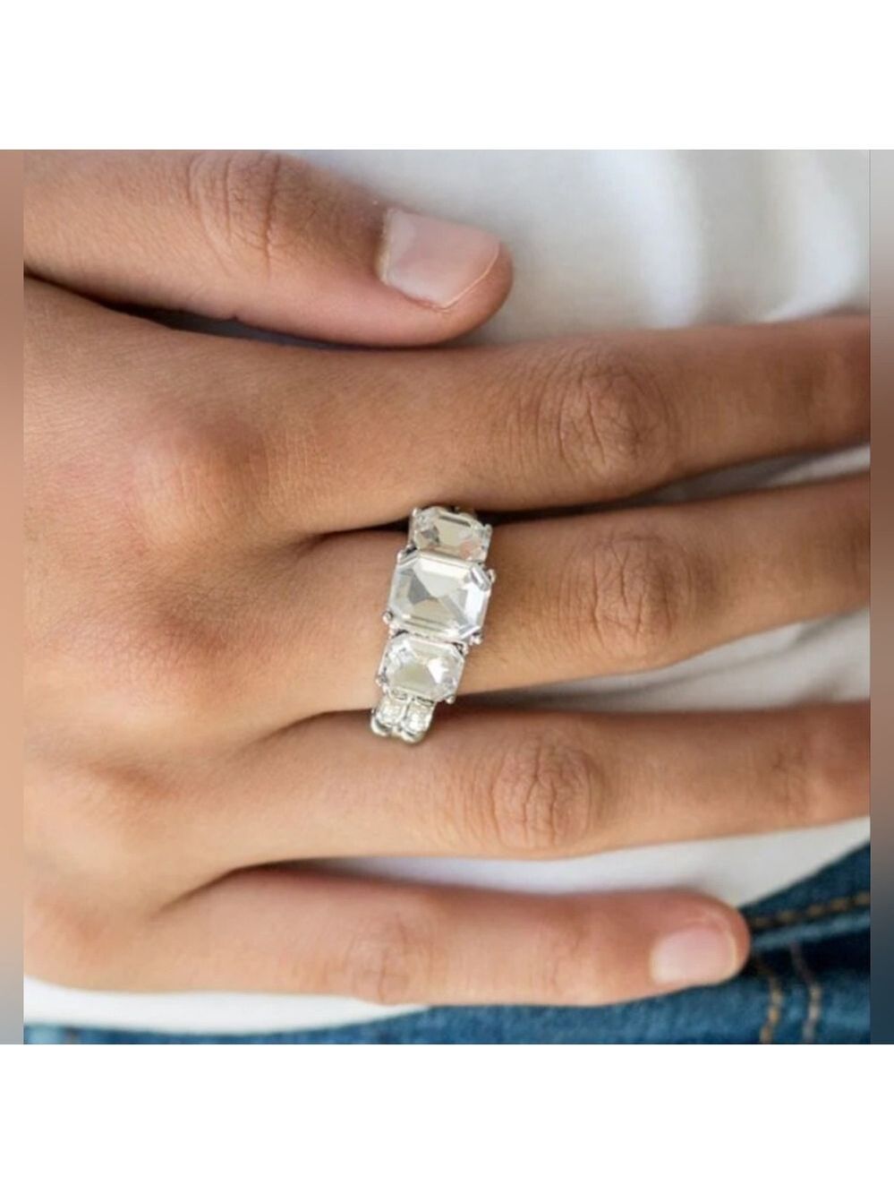 Silver Rhinestone Ring - Picture 1 of 6